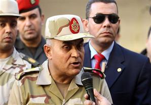 وزير الدفاع يأمر بإرسال سيارات إطفاء لإخماد حريق مصنع الشبراويشي