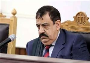 بالفيديو.. قاضي محاكمة دومة تعليقًا على الحكم: "اللي مايعرفش يقول عدس"