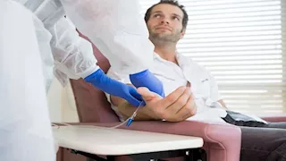 للرجال.. 4 علامات تنذر بالإصابة بسرطان قاتل