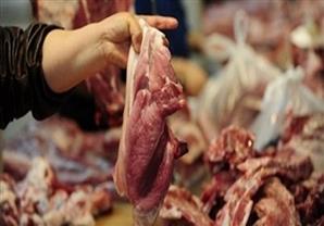 لحيازته لحوم مجهولة المصدر.. حجز صاحب محل جزارة على ذمة التحريات بحدائق القبة