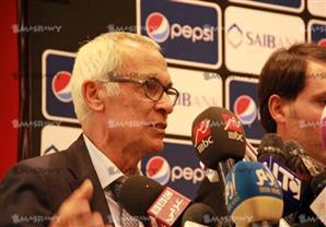 كوبر يرد.. لماذا لم يضم الحضري للمنتخب؟