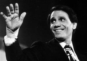 في ذكري وفاته.. أشهر ما غني العندليب عبدالحليم حافظ - (تقرير)