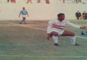 جمال عبد الحميد يحتفل بتسجيل هدف الزمالك في مرمى القناة موسم 1991\1992