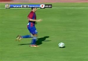 فرصة هدف ضائع من دجوليبا أمام بتروجيت 