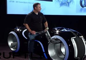 شاهد دراجة نارية بـ77 ألف دولار