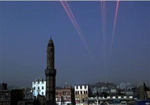 السعودية تسقط صاروخ (سكود) "أطلقه الحوثيون من اليمن"