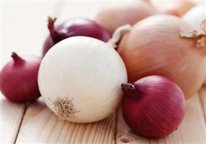 البصل يخفف آلام التهاب الأذن الوسطى