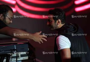 الصور الأولى لحفل تامر حسني في الإسكندرية