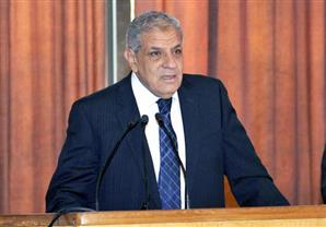 محلب ينقل رسالة من السيسى إلى الرئيس التونسى تتضمن دعوته لزيارة مصر