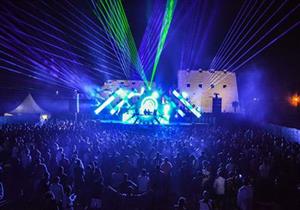 النيابة الإدارية بالأقصر تبدأ التحقيق في إقامة حفل راقص بمعبد الكرنك