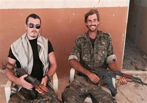 استرالي يتحدى الحكومة للمشاركة في قتال "داعش" بسوريا