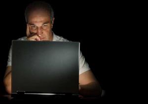 بالفيديو: كيف تحول الإنترنت إلى صدقة جارية لك بعد موتك ؟! 