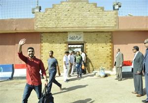 بالحلوى والهتافات.. دمنهور تستقبل المشمولين بالعفو الرئاسي- فيديو