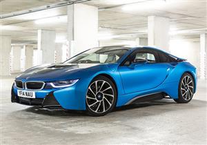 BMW تقدم i8 الهجينة بمعرض أوتوماك فورميلا 2016