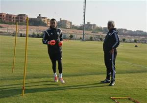  دجلة ينتظر عودة الحضرى لتحديد إمكانية مشاركته أمام إنبى