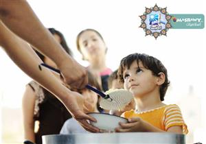 هل إخراج الطعام في ذكرى الوفاة بدعه؟