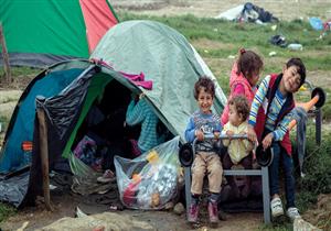 16 طفلا يصلون بريطانيا من مخيمات لجوء يونانية بعد غد الاثنين