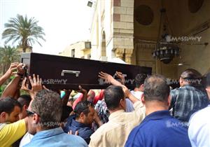 الصور الأولى من جنازة الفنان وائل نور