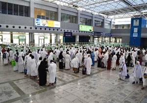 المصريون يتصدرون قائمة المعتمرين خلال موسم العام الحالى