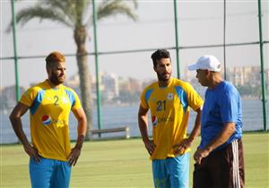 قبل مواجهة الزمالك.. الإسماعيلي يقيد "شريف حازم والصعيدي"