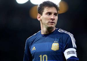 ميسي يتجاهل تعليمات الطاقم الطبي في برشلونة من أجل الأرجنتين