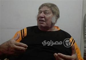 خاص| شاهد.. ميمي الشربيني باكيًا: عملها صلاح.. راحت عليك يا مجدي عبد الغني