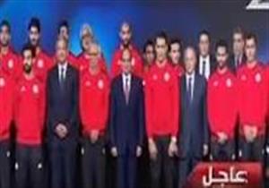 السيسي للمنتخب الوطني: الشعب المصري يستحق أن يفرح