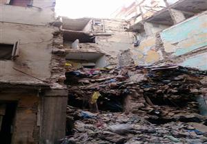 انهيار عقار من 5 طوابق بحي الجمرك في الإسكندرية