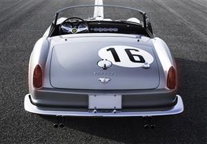 بالصور.. سيارة فيراري GT-250 الكلاسيكية للبيع بـ295 مليون جنيه