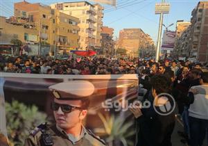 لليوم الثاني.. مسيرة بالعشرات تطالب بإعدام قاتل ضابط مرور كفر الشيخ (صور)