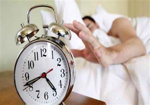 دراسة: النوم بعد رن المنبه يهدد قلبك