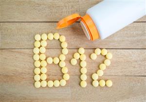 لاصقة فيتامين B12 على اللسان- ما مدى فعاليتها؟