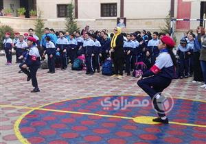 بالصور.. "زومبا" في طابور الصباح بالمدرسة اليونانية ببورسعيد