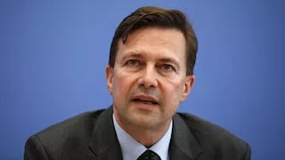 سفير ألمانيا بتل أبيب يعلن نقل نشطاء السفينة "مادلين" إلى إسرائيل