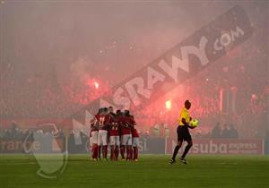 الأهلي يطالب بحضور 10 آلاف مشجع لمباراة بيدفيست