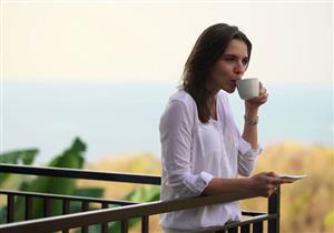 تحتاج للكافيين "عالريق" .. مواد غذائية تغنيك عن شرب القهوة