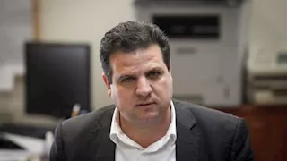 من هو أيمن عودة الذي صادق الكنيست الإسرائيلي على عزله؟