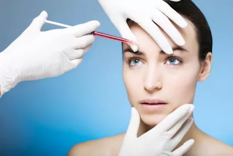 ما الفرق بين الخيوط التجميلية والجراحية؟