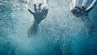 غرق صبي في حمام سباحة داخل قاعة أفراح بقنا