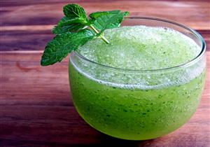 أبرزها تقليل الحموضة.. 4 فوائد اللمون بالنعناع على صحة الجسم