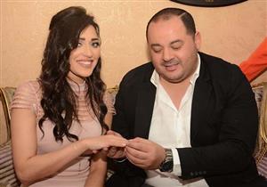 بالصور.. المخرج إسماعيل فاروق يحتفل بخطوبته علي "أمل الشافعي" 