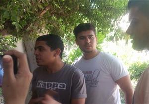 ضبط طالب "ثانوي" متلبسًا بالغش بـ"سماعة بلوتوث" في الفيوم