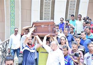 بالفيديو والصور- "مصراوي" يرصد مراسم تشييع جثمان عمرو سمير 