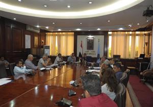 محافظ الأقصر يبحث احتياجات المدن لإدراجها في موازنة العام الجديد