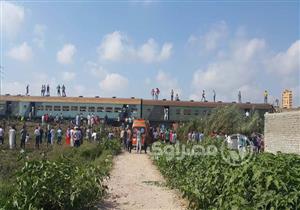 قيادات "أمن الإسكندرية" تنتقل إلى موقع تصادم قطاري الإسكندرية