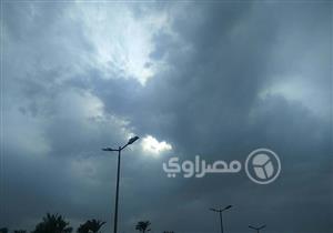 الأقصر ترفع درجة استعداداتها بسبب الغيوم والسحب الكثيفة (صور)