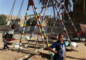 "المراجيح" تطيح بموظفي مركز شباب في أسيوط 