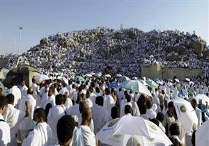 الحجاج يتوجهون إلى مزدلفة بعد الوقوف على جبل عرفات وقضاء ركن الحج الأعظم