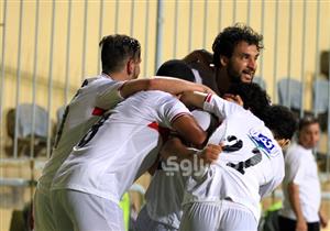 فرحة لاعبي الزمالك بهدف ضربة الجزاء في مرمى الداخلية واعتراضات اللاعبين
