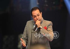 ​بالصور- حكيم يشعل الفقرة الأولى من حفل رأس السنة بفندق كونوراد